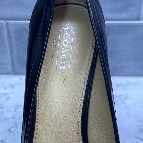 Coach Luisa Silver Buckle Polished Black Leather Platform 5” Heels size 8.5 - Picture 6 of 7